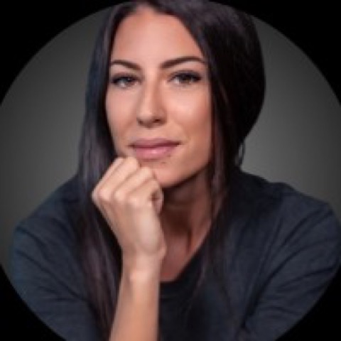 Nadja Komnenic